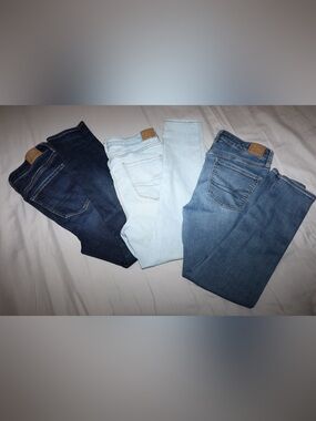 American Eagle Bundle Women’s Skinny Jeans